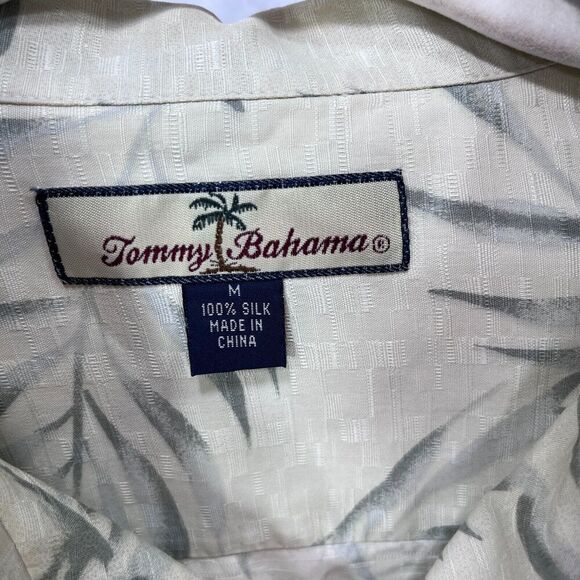 Tommy Bahama Shirt Men M Cream 100% Silk Floral Hawaiian Tropical Aloha Resort - Picture 3 of 10